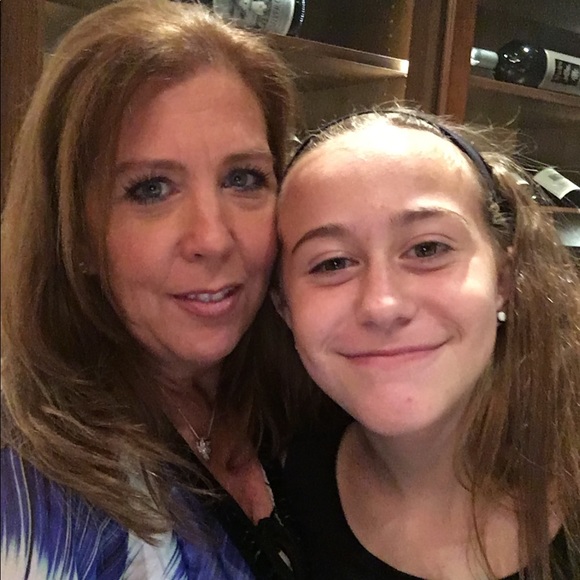 Meet your Posher, Cathie - Picture 5 of 8